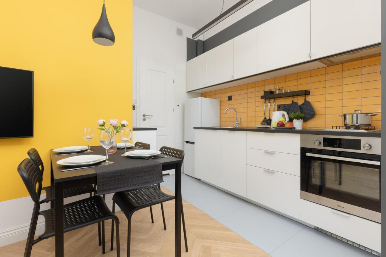 Mokotow Sw Boboli By Renters Apartment Warsaw
